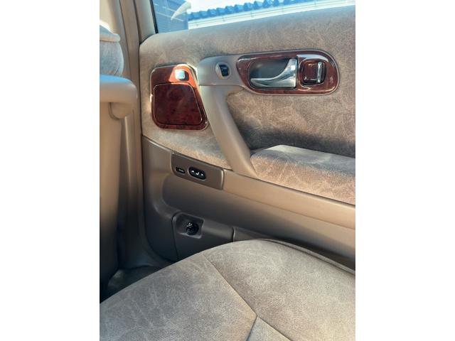 プレジデントＪＳ タイプＧ　社外サスコン　地デジナビ　１９インチ　冬タイヤ付き新品（27枚目）