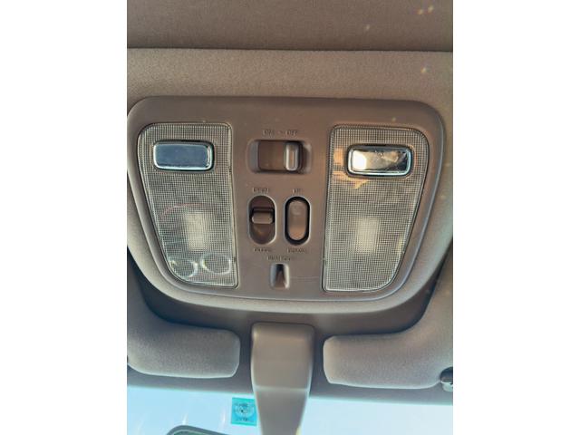 シーマ ３０ＬＶ　コンビハンドル　エアロ　車高調　屋根付き（15枚目）