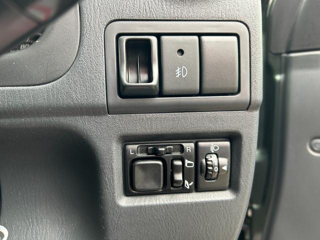 ジムニー ランドベンチャー オートマ/ナビTV/ドライブレコーダー/車検令和9年5月/ハーフレザーシート/シートヒーター/純正16インチアルミホイール/背面タイヤハードカバー/アップルあんしんライト保証1年付き/(38枚目)