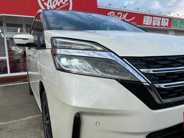 セレナ ＸＶ　４ＷＤ／両側パワースライドドア／アラウンドビューモニター／エマージェンシーブレーキ／ＬＥＤライト／シートヒーター／ステアヒーター／全方位運転支援システム／車検整備付／アップルあんしんライト保証１年付（22枚目）