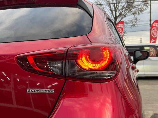 ＭＡＺＤＡ２ １５　ＢＤ　４ＷＤ／走行距離２０００キロ／衝突被害軽減ブレーキ／ブラインドスポットモニタリング／ＡＴ誤発進抑制制御／車線逸脱警報／マツダコネクト／ＬＥＤヘッドライト／アドバンストキー／プッシュスタート／車検整備付（22枚目）