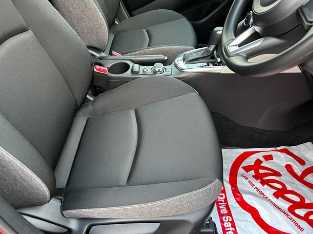ＭＡＺＤＡ２ １５　ＢＤ　４ＷＤ／走行距離２０００キロ／衝突被害軽減ブレーキ／ブラインドスポットモニタリング／ＡＴ誤発進抑制制御／車線逸脱警報／マツダコネクト／ＬＥＤヘッドライト／アドバンストキー／プッシュスタート／車検整備付（32枚目）