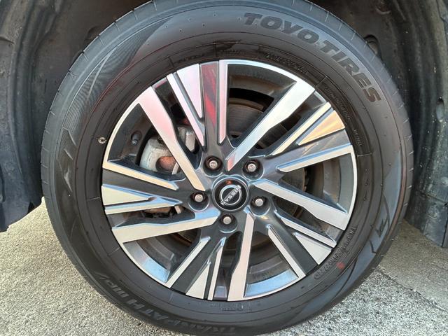 セレナ ハイウェイスターV 4WD/メーカー純正コネクトナビ/アラウンドビューモニター/ドラレコ/ワイヤレス充電/ETC/デジタルインナー/プロパイロット/両側パワスラ/シートヒーター/ステアヒーター/エマージェンシーブレーキ(20枚目)