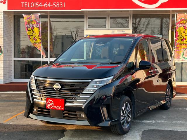 セレナ ハイウェイスターV 4WD/メーカー純正コネクトナビ/アラウンドビューモニター/ドラレコ/ワイヤレス充電/ETC/デジタルインナー/プロパイロット/両側パワスラ/シートヒーター/ステアヒーター/エマージェンシーブレーキ(24枚目)