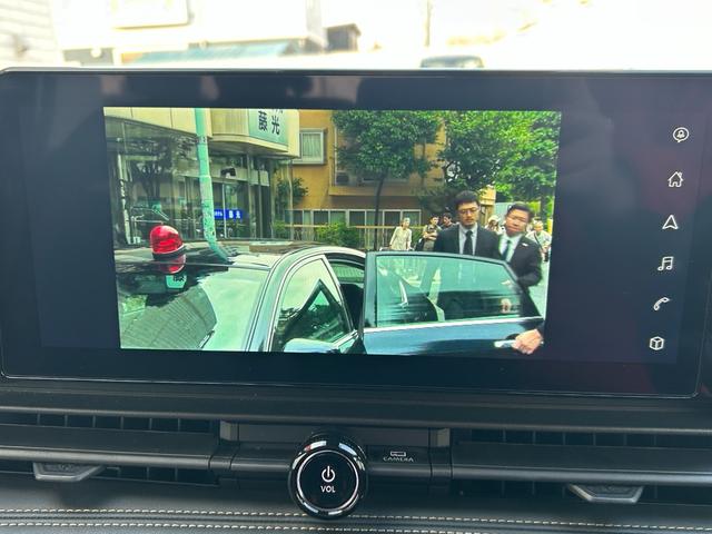 セレナ ハイウェイスターV 4WD/純正コネクトナビTV/アラウンドビューモニター/ドラレコ/ETC2.0/ワイヤレス充電/デジタルインナー/プロパイロット/両側パワスラ/シートヒーター/ステアヒーター/エマージェンシーブレーキ(5枚目)