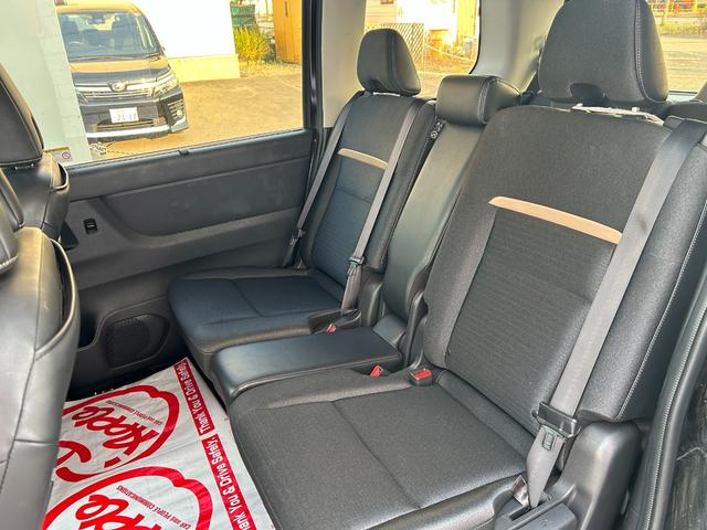 セレナ ハイウェイスターV 4WD/純正コネクトナビTV/アラウンドビューモニター/ドラレコ/ETC2.0/ワイヤレス充電/デジタルインナー/プロパイロット/両側パワスラ/シートヒーター/ステアヒーター/エマージェンシーブレーキ(15枚目)