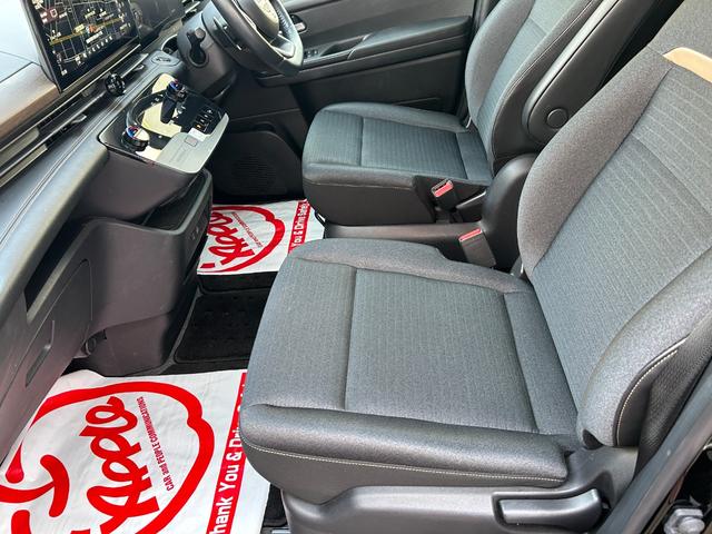 セレナ ハイウェイスターV 4WD/純正コネクトナビTV/アラウンドビューモニター/ドラレコ/ETC2.0/ワイヤレス充電/デジタルインナー/プロパイロット/両側パワスラ/シートヒーター/ステアヒーター/エマージェンシーブレーキ(51枚目)