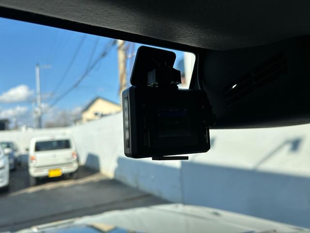 ジムニー ＸＣ　オートマ／ケンウッドナビ／バックカメラ／ドラレコ／ＥＴＣ／セーフティサポート／クルコン／ＬＥＤヘッドライト／ハイビームアシスト／シートヒーター／スマートキー／プッシュスタート／純正１６インチアルミ（6枚目）