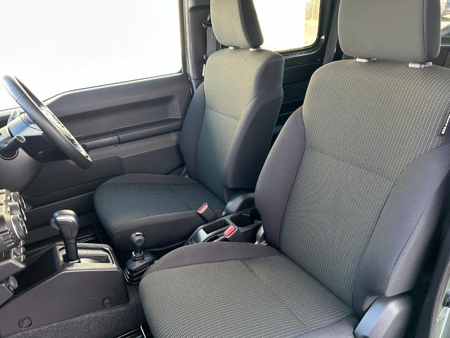 ジムニー ＸＣ　オートマ／ケンウッドナビ／バックカメラ／ドラレコ／ＥＴＣ／セーフティサポート／クルコン／ＬＥＤヘッドライト／ハイビームアシスト／シートヒーター／スマートキー／プッシュスタート／純正１６インチアルミ（13枚目）