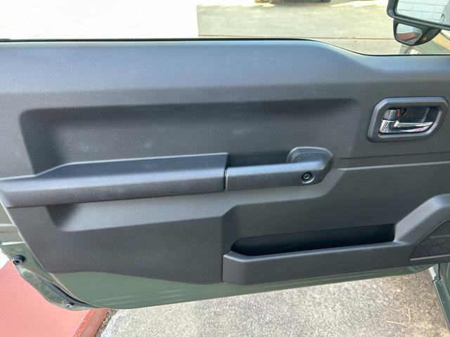 ジムニー ＸＣ　オートマ／ケンウッドナビ／バックカメラ／ドラレコ／ＥＴＣ／セーフティサポート／クルコン／ＬＥＤヘッドライト／ハイビームアシスト／シートヒーター／スマートキー／プッシュスタート／純正１６インチアルミ（40枚目）