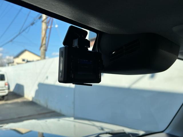 ジムニー ＸＣ　オートマ／ケンウッドナビ／バックカメラ／ドラレコ／ＥＴＣ／セーフティサポート／クルコン／ＬＥＤヘッドライト／ハイビームアシスト／シートヒーター／スマートキー／プッシュスタート／純正１６インチアルミ（6枚目）