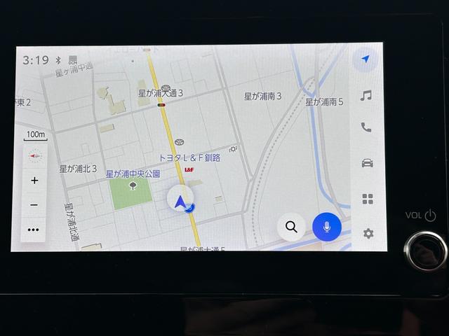 ヴォクシー S-Z 4WD/純正ナビ/パノラミックビューモニター/アドバンストパーク/パワーバックドア/両側パワースライドドア/ステアリングヒーター/前席2列目シートヒーター/ドラレコ/ETC/USB/LED/寒冷地仕様(3枚目)