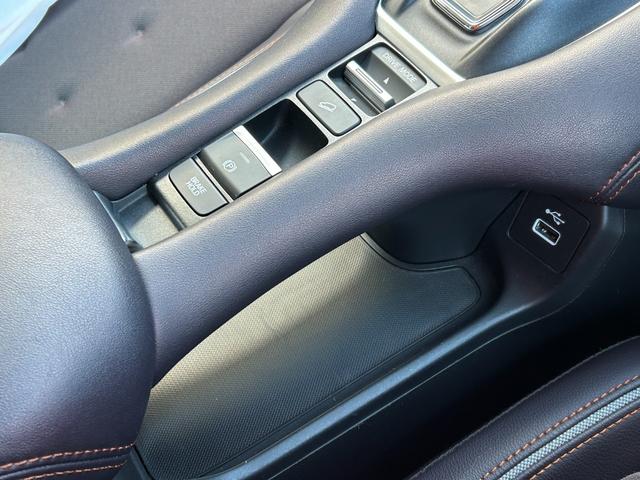 ＺＲ－Ｖ ｅ：ＨＥＶ　Ｘ　ハイブリッド４ＷＤ／純正ナビ／フルセグＴＶ／バックカメラ／パワーバックドア／ホンダセンシング／アダプティブクルコン／ＬＥＤライト／オートハイビーム／シートヒーター／スマートキーシステム／純正アルミ（33枚目）