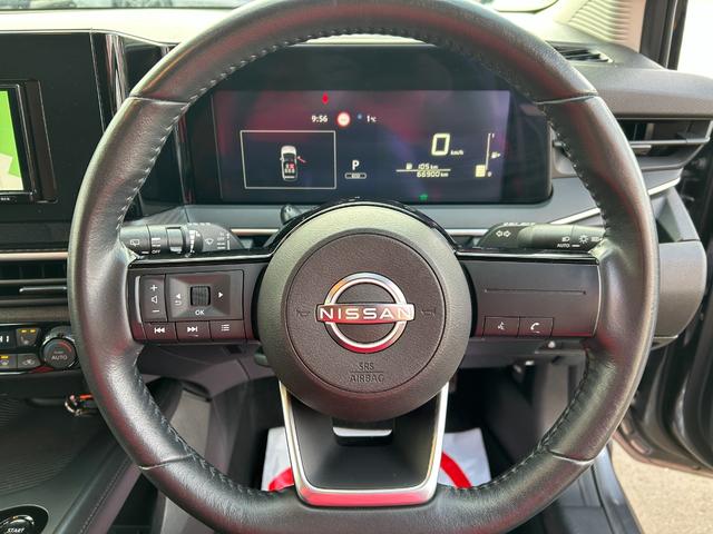 ノート X FOUR ハイブリッド4WD/ナビ/バックカメラ/ドラレコ/ETC/エマージェンシーブレーキ/シートヒーター/ステアヒーター/インテリジェントキー/プッシュスタート/車検整備付/アップルあんしんライト保証1年付(6枚目)