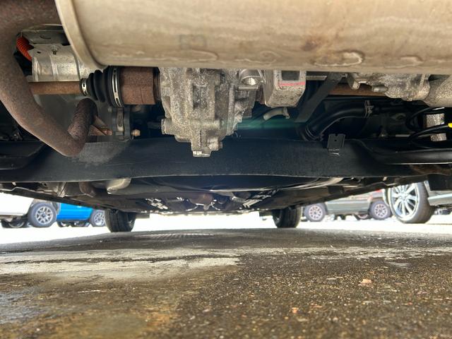 ノート X FOUR ハイブリッド4WD/ナビ/バックカメラ/ドラレコ/ETC/エマージェンシーブレーキ/シートヒーター/ステアヒーター/インテリジェントキー/プッシュスタート/車検整備付/アップルあんしんライト保証1年付(23枚目)