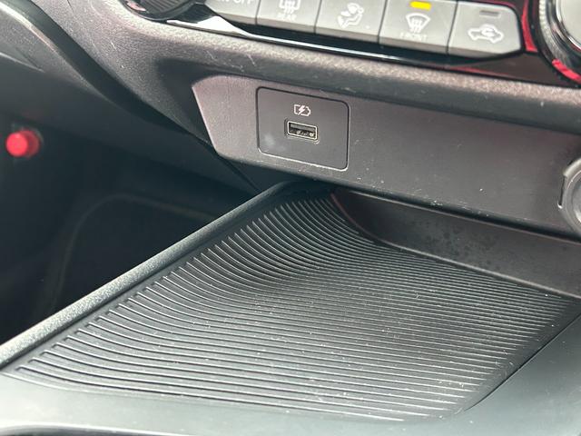 ノート X FOUR ハイブリッド4WD/ナビ/バックカメラ/ドラレコ/ETC/エマージェンシーブレーキ/シートヒーター/ステアヒーター/インテリジェントキー/プッシュスタート/車検整備付/アップルあんしんライト保証1年付(32枚目)