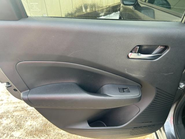 ノート X FOUR ハイブリッド4WD/ナビ/バックカメラ/ドラレコ/ETC/エマージェンシーブレーキ/シートヒーター/ステアヒーター/インテリジェントキー/プッシュスタート/車検整備付/アップルあんしんライト保証1年付(47枚目)