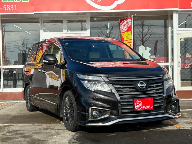 エルグランド 350ハイウェイスターホワイトレザーアーバンクロム 4WD/リアエンターテイメントシステム/フリップダウンモニター/純正ナビ/フルセグTV/全方位カメラ/白革/パワーシート/シートヒーター/衝突被害軽減ブレーキ/両側パワスラ/パワーバックドア/LED(2枚目)