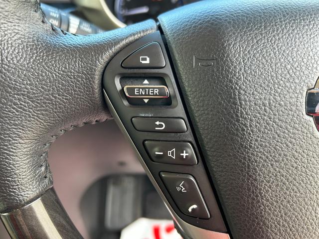 エルグランド 350ハイウェイスターホワイトレザーアーバンクロム 4WD/リアエンターテイメントシステム/フリップダウンモニター/純正ナビ/フルセグTV/全方位カメラ/白革/パワーシート/シートヒーター/衝突被害軽減ブレーキ/両側パワスラ/パワーバックドア/LED(30枚目)