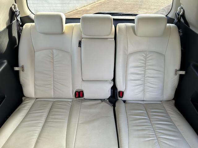 エルグランド 350ハイウェイスターホワイトレザーアーバンクロム 4WD/リアエンターテイメントシステム/フリップダウンモニター/純正ナビ/フルセグTV/全方位カメラ/白革/パワーシート/シートヒーター/衝突被害軽減ブレーキ/両側パワスラ/パワーバックドア/LED(42枚目)