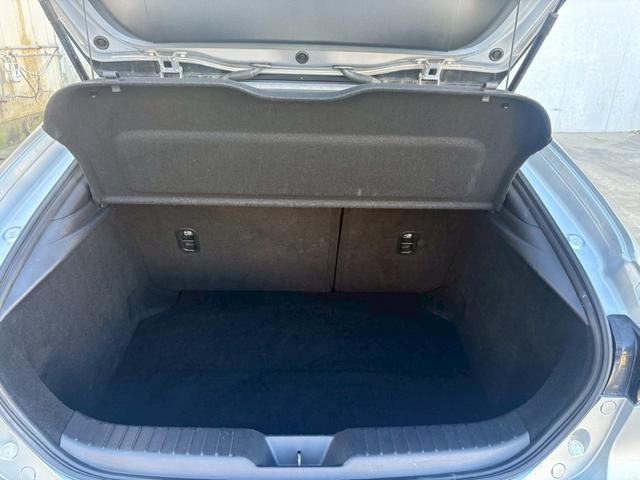 MAZDA3ファストバック 15C 4WD/マツダコネクト/衝突被害軽減ブレーキ/ETC/車検整備付き/アップルあんしんライト保証1年付き/スマートキー/プッシュスタート/レーダークルーズコントロール/(17枚目)