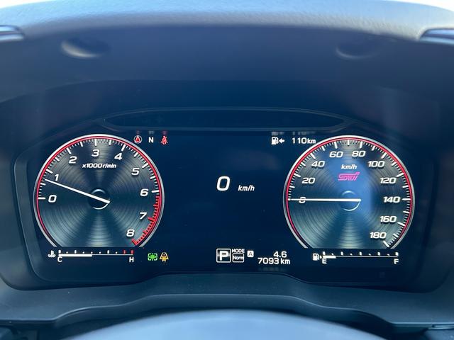 レヴォーグ STIスポーツ EX ブラックインテリアセレクション デジタルコクピット/ハーマンカードンサウンドシステム/11.6インチセンターディスプレイ/純正ナビ/フルセグTV/全方位カメラ/パワーバックドア/パワーシート/シートヒーター/純正18インチアルミ(11枚目)