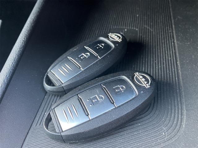 ノート X FOUR 4WD ドライブレコーダー ETC 全周囲カメラ ナビ クリアランスソナー 衝突被害軽減システム アルミホイール オートマチックハイビーム オートライト スマートキー 電動格納ミラー シートヒーター(63枚目)