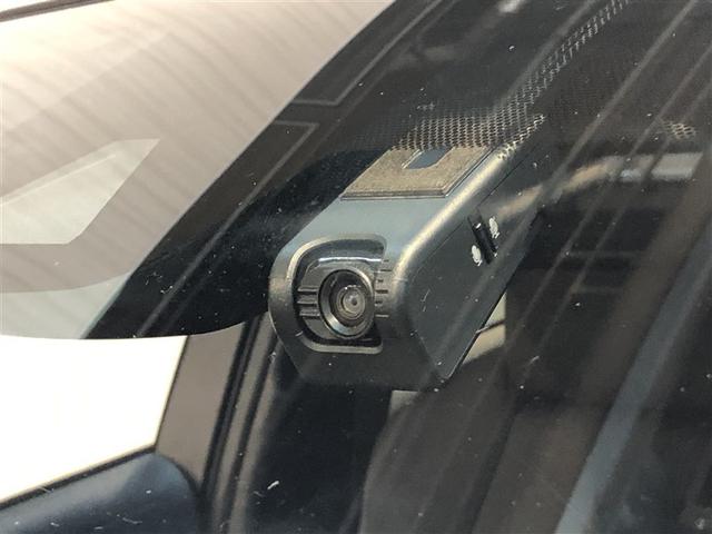 カローラスポーツ Ｇ　Ｘ　ＬＥＤヘッドライト　ドラレコ　寒冷地仕様　スマートキー　アイドリングストップ　ＥＴＣ　４ＷＤ　メモリーナビ　ミュージックプレイヤー接続可　オートクルーズ　バックガイドモニター　横滑防止　衝突軽減（6枚目）