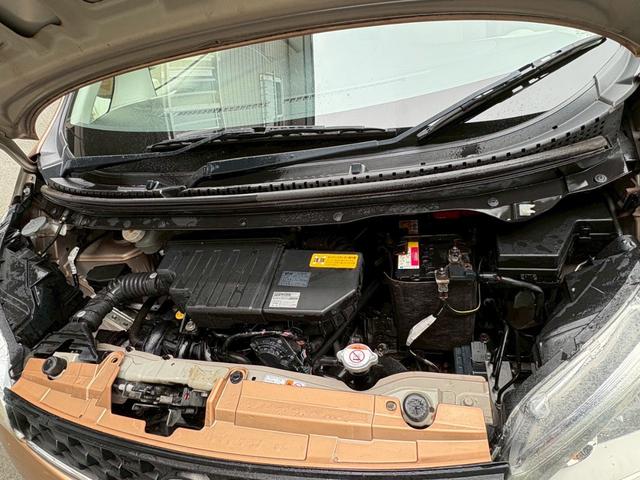 デイズ Ｓ　４ＷＤ　ナビ　ＴＶ　キーレスエントリー　アイドリングストップ　ベンチシート　ＣＶＴ　ＡＢＳ　衝突安全ボディ　エアコン　パワーステアリング　パワーウィンドウ（6枚目）