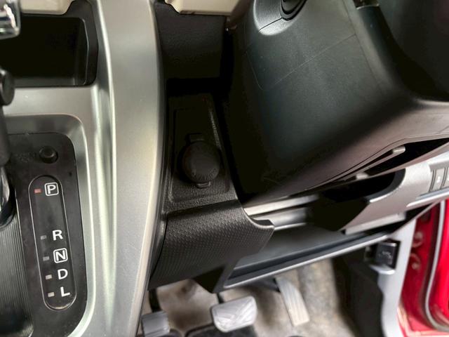 ハスラー Ｇ　４ＷＤ　純正ＳＤナビ　ＨＩＤヘッドランプ　レーダーブレーキサポート　スマートキー　プッシュスタート　シートヒーター　ツートーンカラー　盗難防止装置　横滑り防止装置　アクセル踏み間違い防止装置（35枚目）