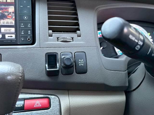 アイシス プラタナリミテッド　純正ＨＤＤナビ　ＴＶ　プッシュスタート　両側スライドドア　バックカメラ　ＥＴＣ　社外エンスタ　前後ドラレコ　スタットレス付き（33枚目）