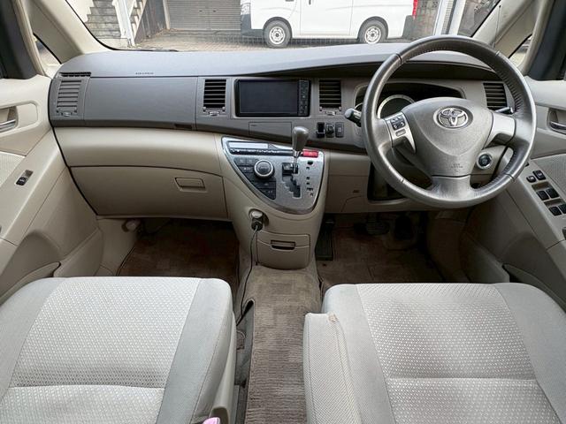 アイシス プラタナリミテッド　純正ＨＤＤナビ　ＴＶ　プッシュスタート　両側スライドドア　バックカメラ　ＥＴＣ　社外エンスタ　前後ドラレコ　スタットレス付き（77枚目）