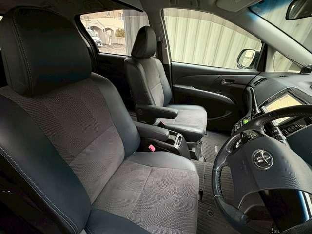 エスティマ アエラス プレミアムエディション 4WD オートクルーズコントロール スライドドア HID スマートキー CVT アルミホイール 盗難防止システム 衝突安全ボディ ABS エアコン パワーステアリング パワーウィンドウ(24枚目)