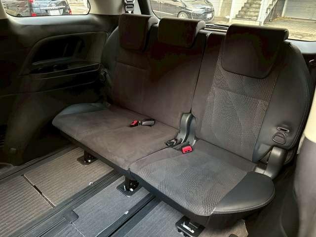 エスティマ アエラス プレミアムエディション 4WD オートクルーズコントロール スライドドア HID スマートキー CVT アルミホイール 盗難防止システム 衝突安全ボディ ABS エアコン パワーステアリング パワーウィンドウ(56枚目)