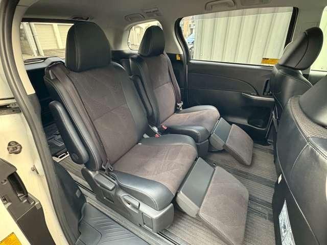 エスティマ アエラス プレミアムエディション 4WD オートクルーズコントロール スライドドア HID スマートキー CVT アルミホイール 盗難防止システム 衝突安全ボディ ABS エアコン パワーステアリング パワーウィンドウ(57枚目)