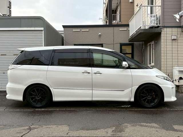 エスティマ アエラス プレミアムエディション 4WD オートクルーズコントロール スライドドア HID スマートキー CVT アルミホイール 盗難防止システム 衝突安全ボディ ABS エアコン パワーステアリング パワーウィンドウ(76枚目)