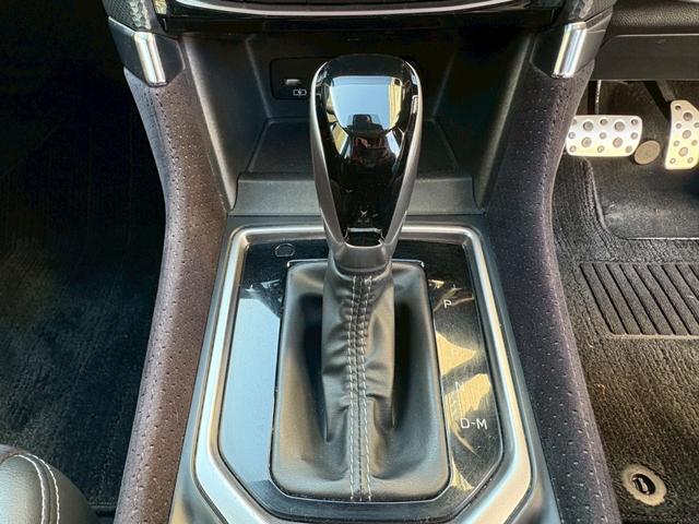 フォレスター スポーツ　４ＷＤ　クリアランスソナー　オートクルーズコントロール　衝突被害軽減システム　ＬＥＤヘッドランプ　アルミホイール　スマートキー　ＣＶＴ　盗難防止システム　衝突安全ボディ　ＡＢＳ　ＥＳＣ　エアコン（40枚目）