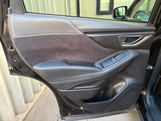 フォレスター スポーツ　４ＷＤ　クリアランスソナー　オートクルーズコントロール　衝突被害軽減システム　ＬＥＤヘッドランプ　アルミホイール　スマートキー　ＣＶＴ　盗難防止システム　衝突安全ボディ　ＡＢＳ　ＥＳＣ　エアコン（54枚目）