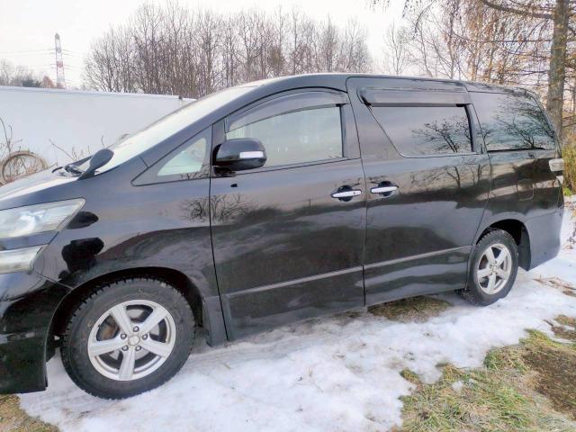 ヴェルファイア ２．４Ｚ　プラチナムセレクション　両側電動スライドドア　フルセグナビ　Ｂカメラ　後席モニター　障害物ソナー　パワーバックドア　左右独立ＡＡＣ　リヤＡＡＣ　１６インチ冬タイヤ＆２０インチ夏タイヤ　オットマン　ＥＴＣ　ＨＩＤ　フォグランプ（6枚目）