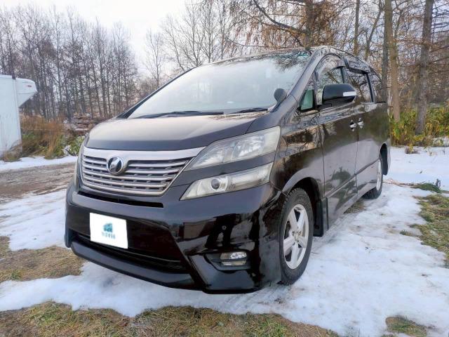 ヴェルファイア ２．４Ｚ　プラチナムセレクション　両側電動スライドドア　フルセグナビ　Ｂカメラ　後席モニター　障害物ソナー　パワーバックドア　左右独立ＡＡＣ　リヤＡＡＣ　１６インチ冬タイヤ＆２０インチ夏タイヤ　オットマン　ＥＴＣ　ＨＩＤ　フォグランプ（45枚目）