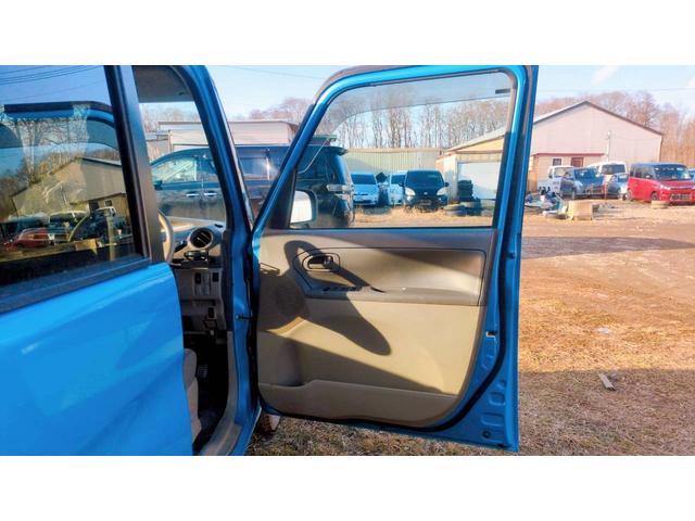 タント Ｘ　Ｘ　純正オーディオ　スマートキー　電格ドアミラー　　ＷエアＢ　パワーウインドウ　ベンチシート　フルフラット　　スライドドア　キーフリー　運転席エアバッグ　パワーステアリング　ＡＢＳ（12枚目）