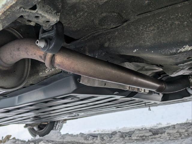 フィットハイブリッド スマートセレクション　ファインスタイル　スマートセレクションファインスタイル　保証付　純正メモリーナビ　バックカメラ　ＴＶ　ＤＶＤ　ＥＴＣ　ＨＩＤ　ＶＳＡ　シ－トヒ－タ－　クルコン　スマ－トキー　盗難防止装置　　ＡＡＣ　Ｗエアバッグ（32枚目）