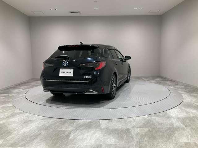 カローラツーリング １．８　ハイブリッド　ＷｘＢ　Ｅ－Ｆｏｕｒ　４ＷＤ（2枚目）