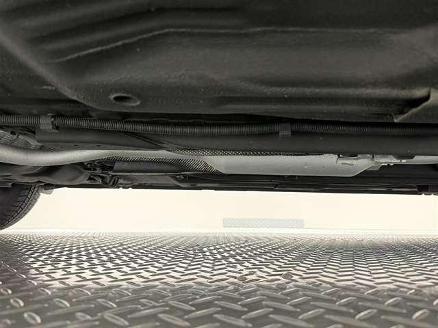 ノート １．２　Ｘ　ＦＯＵＲ　４ＷＤ（19枚目）