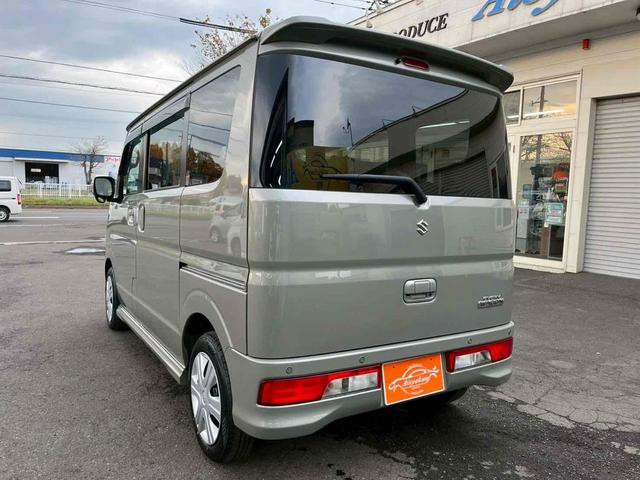 エブリイワゴン ＰＺターボ　４ＷＤ　バックカメラ　両側スライド・片側電動　クリアランスソナー　レーンアシスト　衝突被害軽減システム　オートライト　スマートキー　アイドリングストップ　電動格納ミラー　シートヒーター　ベンチシート（6枚目）