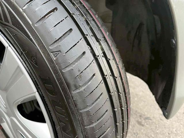 エブリイワゴン ＰＺターボ　４ＷＤ　バックカメラ　両側スライド・片側電動　クリアランスソナー　レーンアシスト　衝突被害軽減システム　オートライト　スマートキー　アイドリングストップ　電動格納ミラー　シートヒーター　ベンチシート（16枚目）