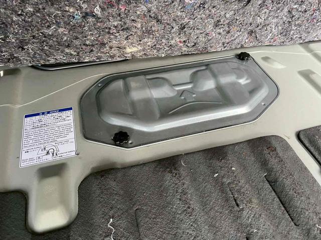 エブリイワゴン ＰＺターボ　４ＷＤ　バックカメラ　両側スライド・片側電動　クリアランスソナー　レーンアシスト　衝突被害軽減システム　オートライト　スマートキー　アイドリングストップ　電動格納ミラー　シートヒーター　ベンチシート（18枚目）