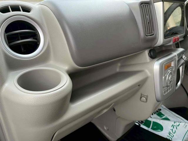 エブリイワゴン ＰＺターボ　４ＷＤ　バックカメラ　両側スライド・片側電動　クリアランスソナー　レーンアシスト　衝突被害軽減システム　オートライト　スマートキー　アイドリングストップ　電動格納ミラー　シートヒーター　ベンチシート（35枚目）