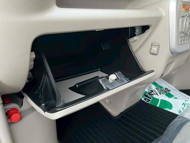 エブリイワゴン ＰＺターボ　４ＷＤ　バックカメラ　両側スライド・片側電動　クリアランスソナー　レーンアシスト　衝突被害軽減システム　オートライト　スマートキー　アイドリングストップ　電動格納ミラー　シートヒーター　ベンチシート（36枚目）