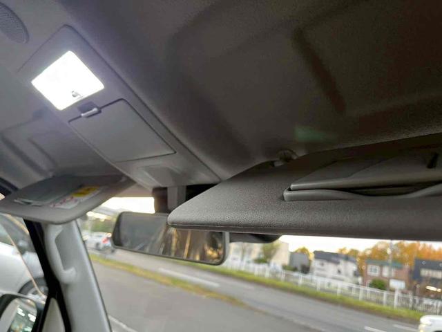 エブリイワゴン ＰＺターボ　４ＷＤ　バックカメラ　両側スライド・片側電動　クリアランスソナー　レーンアシスト　衝突被害軽減システム　オートライト　スマートキー　アイドリングストップ　電動格納ミラー　シートヒーター　ベンチシート（39枚目）
